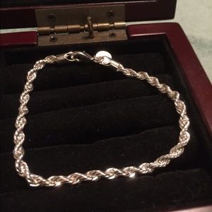 Sterling Silver rope bracelet. Stamped 925